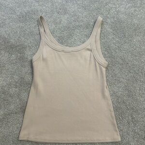 Reformation Calie tank size M